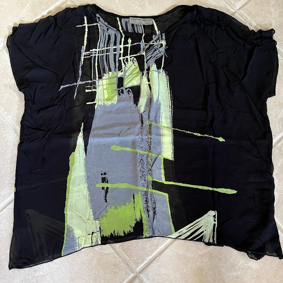Dinah Lee brand top, mixed green, black, white colors. - Picture 4 of 4